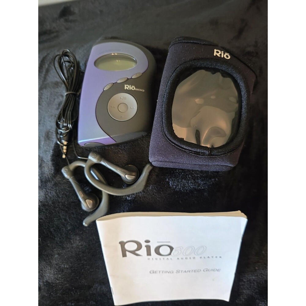 Rio 600 MP3 Audio Music Player 32MB Violet Digital Windows Media